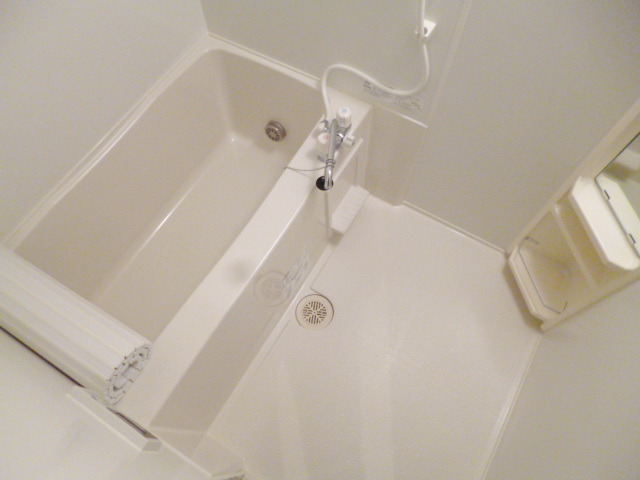 Bath. Reheating function with bus