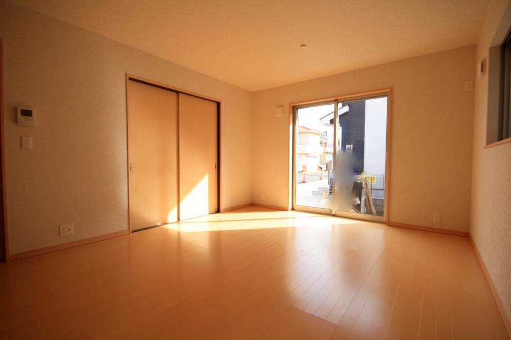 Living. Indoor (12 May 2013) Shooting 1 Building