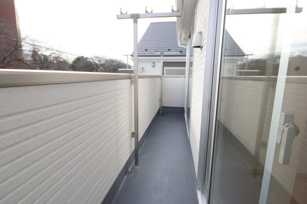 Balcony. Local (12 May 2013) Shooting 6 Building