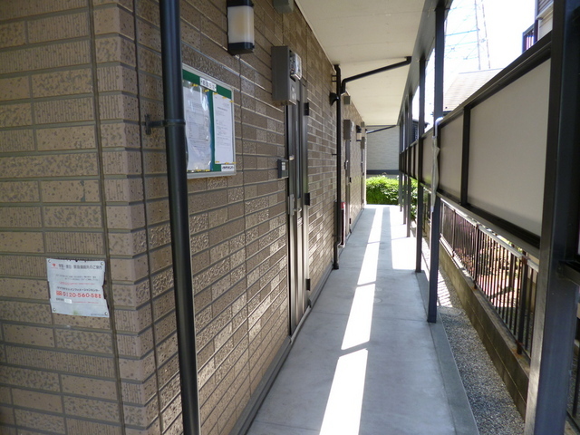 Entrance. It is the entrance to the entrance room