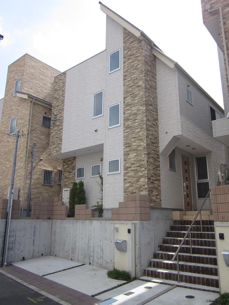 Local appearance photo. Local (April 2013) Shooting