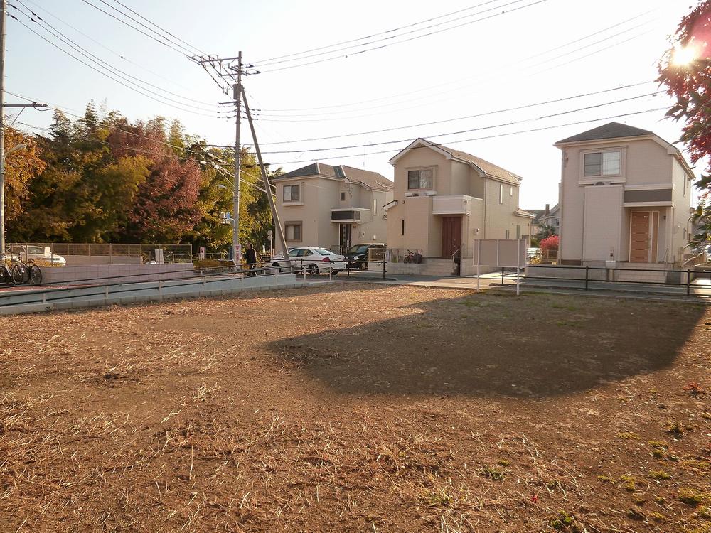 Local land photo. Local (12 May 2013) Shooting