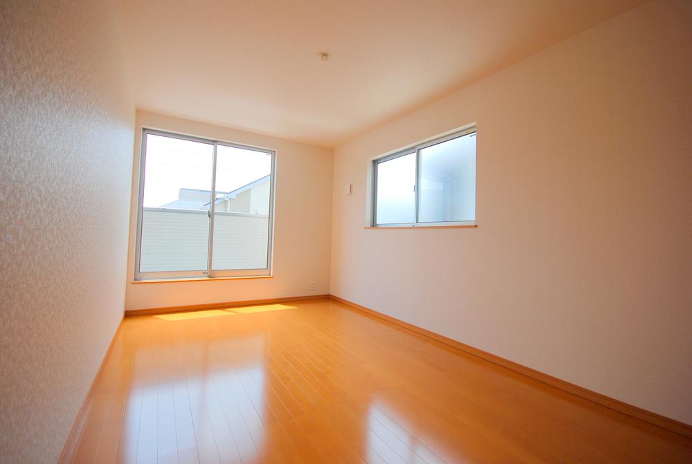 Same specifications photos (Other introspection). Example of construction