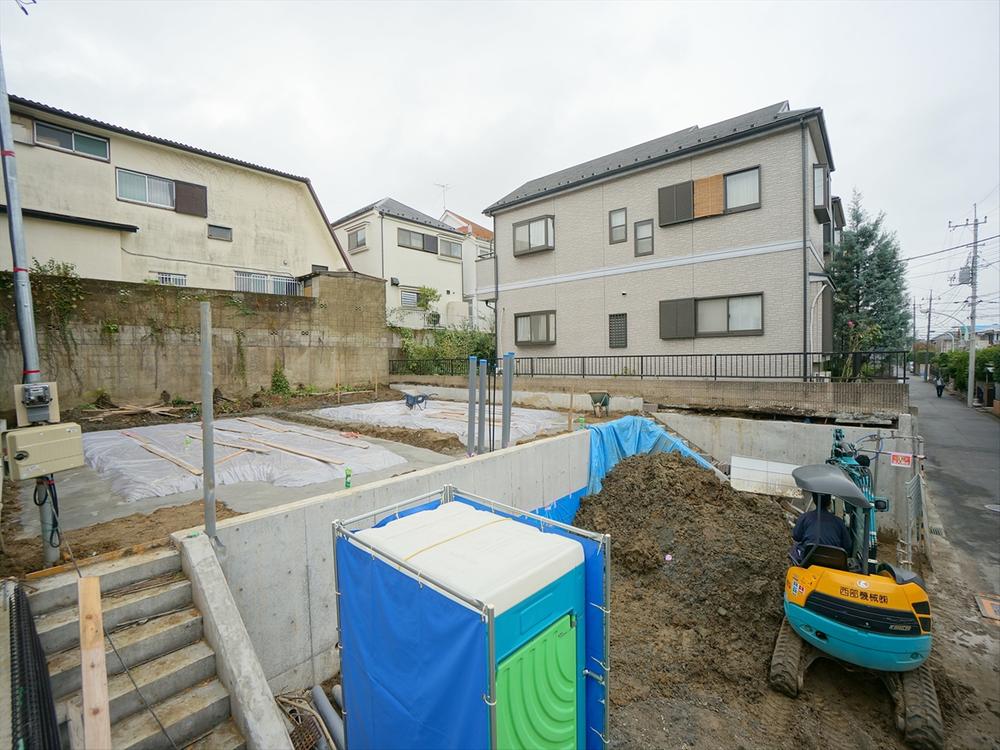 Local appearance photo. Local (10 May 2013) Shooting