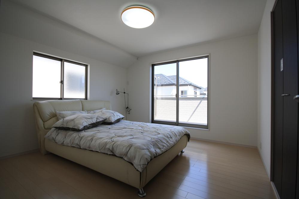 Same specifications photos (Other introspection). Indoor same specifications