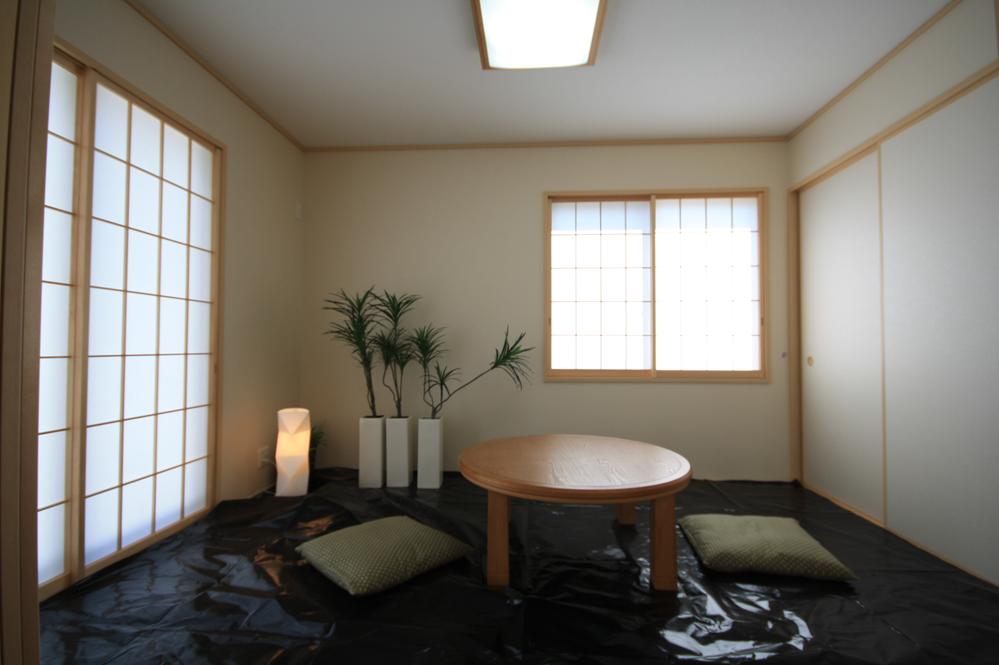 Same specifications photos (Other introspection). Indoor same specifications