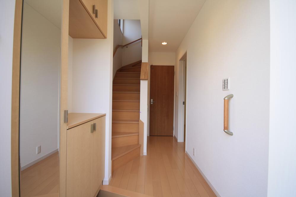 Same specifications photos (Other introspection). Indoor same specifications