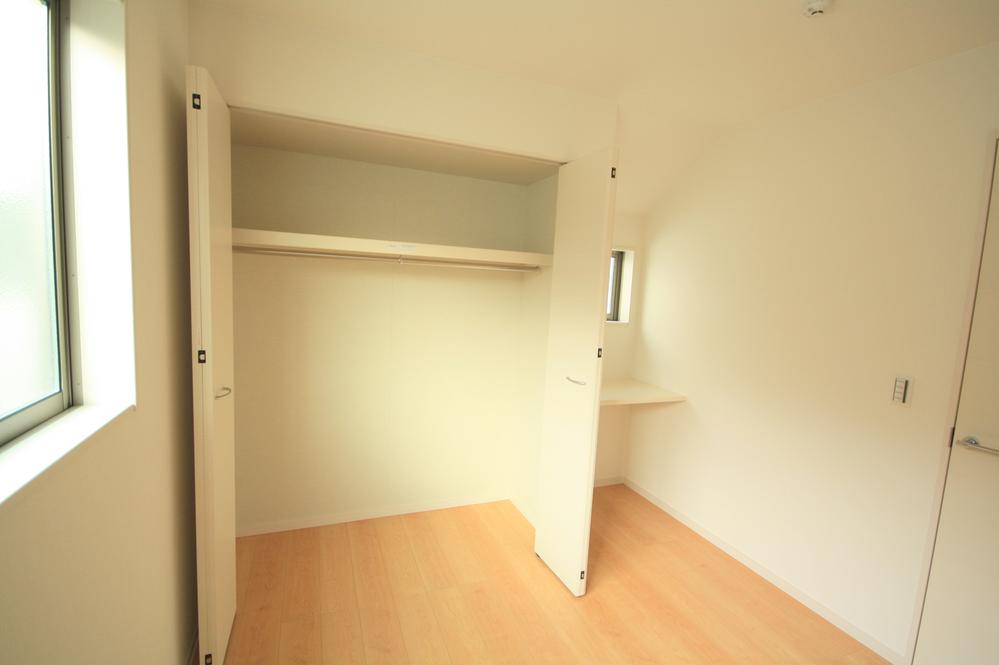 Receipt. Local (12 May 2013) Shooting