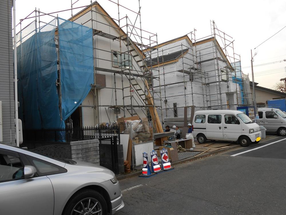 Local appearance photo. Local (12 May 2013) Shooting