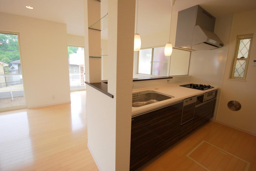 Same specifications photo (kitchen). Interior construction cases
