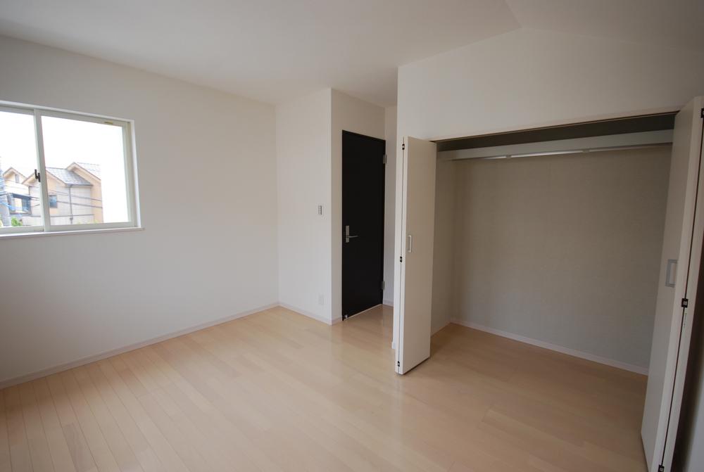 Receipt. Interior construction cases