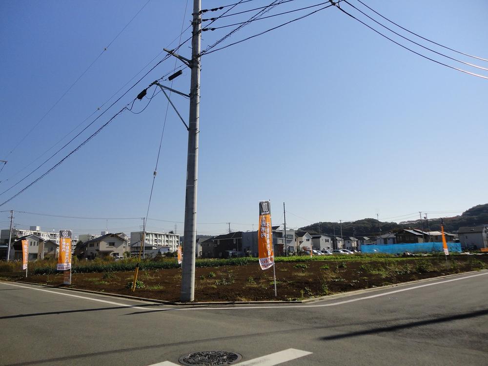 Local appearance photo. Local (11 May 2013) Shooting