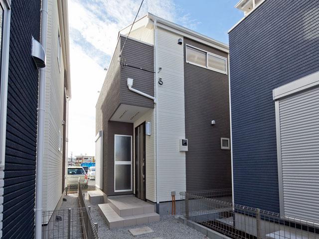 Local appearance photo. Local (12 May 2013) shooting Building 3