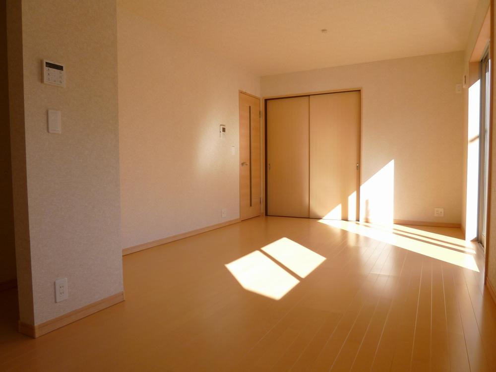 Living. December 2013 shooting 1 Building Living