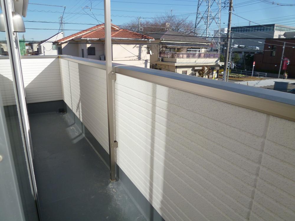 Balcony. December shooting 1 Building balcony 2013