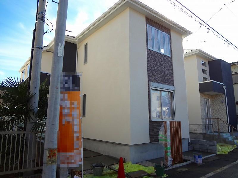 Local appearance photo. Local (12 May 2013) Shooting B Building