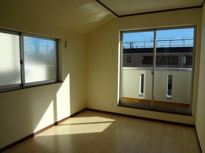 Non-living room. Indoor (12 May 2013) Shooting B Building