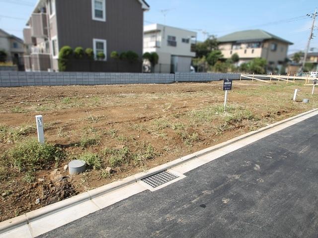Local land photo. Hino Nishihirayama 1-chome, I issue areas Vacant lot