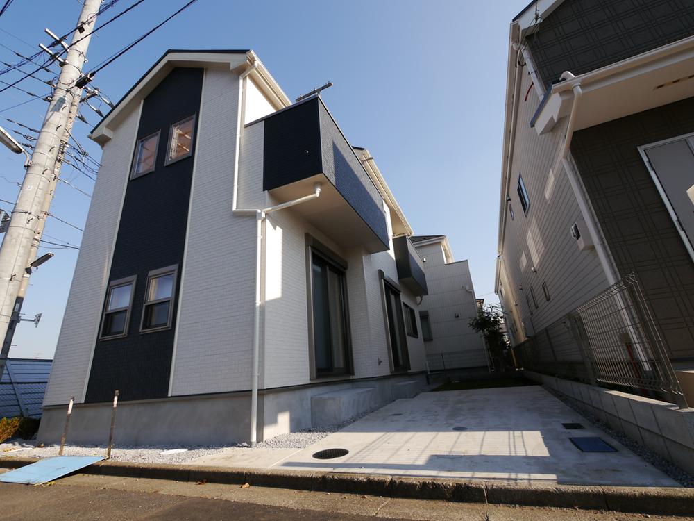 Local appearance photo