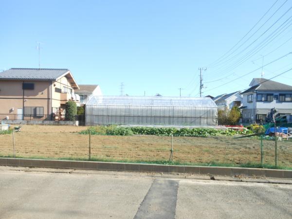 View photos from the dwelling unit