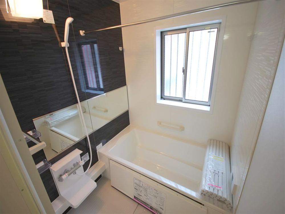 Same specifications photo (bathroom). The company construction cases