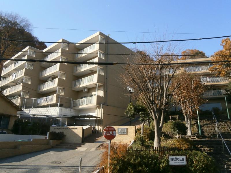 Local appearance photo. Local (12 May 2013) Shooting