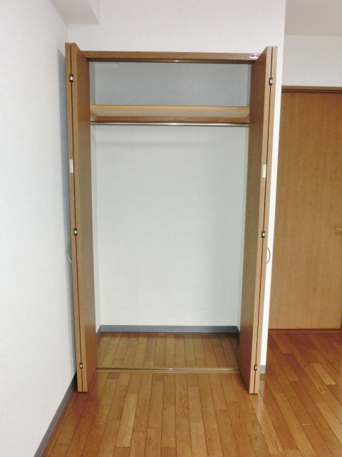 Receipt. And it is feeling Skilled woman and put bought a color box in Nitori