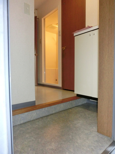 Entrance. I'm home ~ Innovation