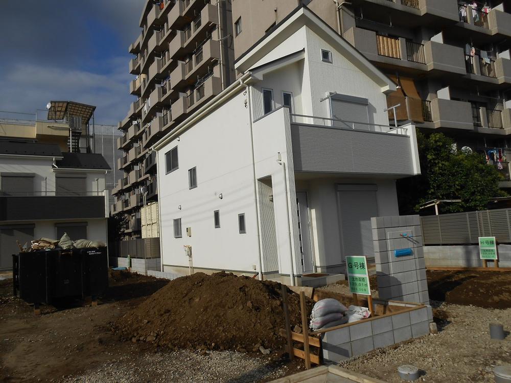 Same specifications photos (appearance). Local (10 May 2013) Shooting