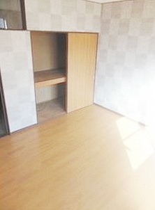 Other room space. Bedroom