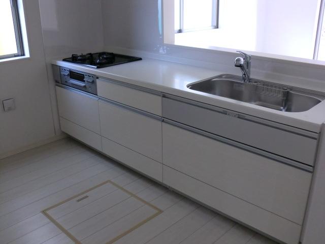 Kitchen. Indoor (September 2013) Shooting