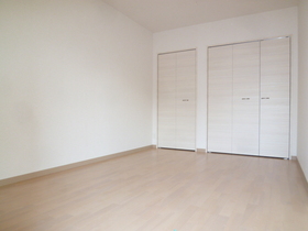 Living and room. Top-floor room