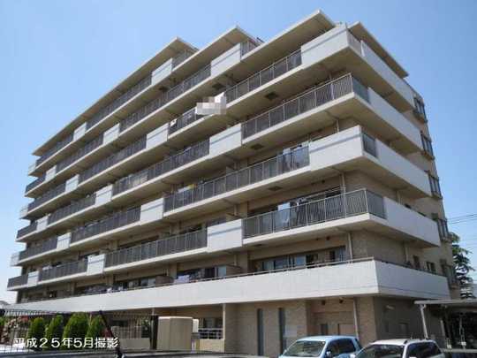 Local appearance photo. Shooting from the southeast side