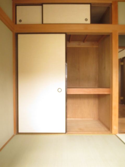 Receipt. Storage capacity up in the storage closet