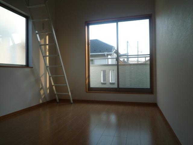 Non-living room. Room (August 2013) Shooting