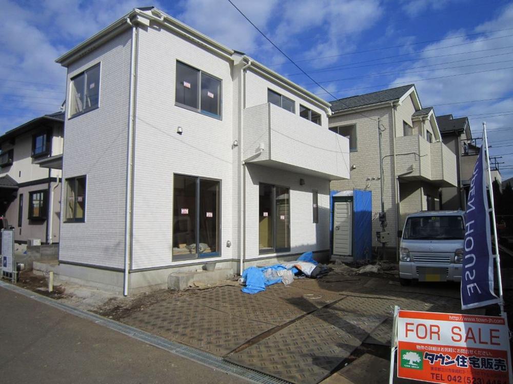 Local photos, including front road.  ☆ Local Photos 12.06 ☆