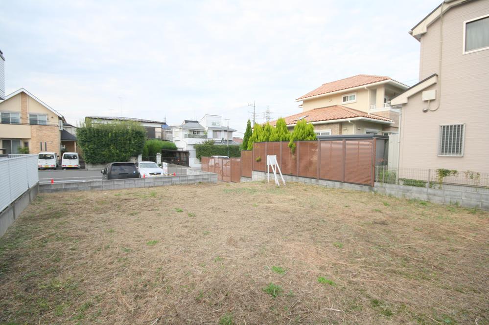 Local land photo. Local (10 May 2012) shooting