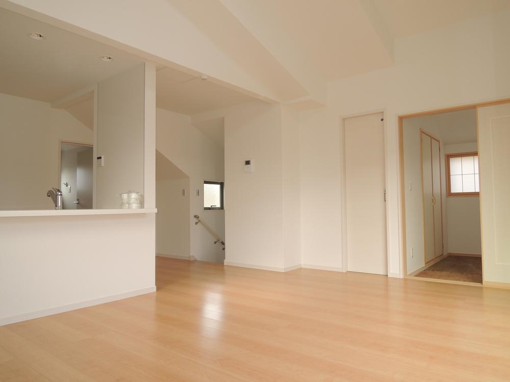 Living. Indoor (12 May 2013) Shooting