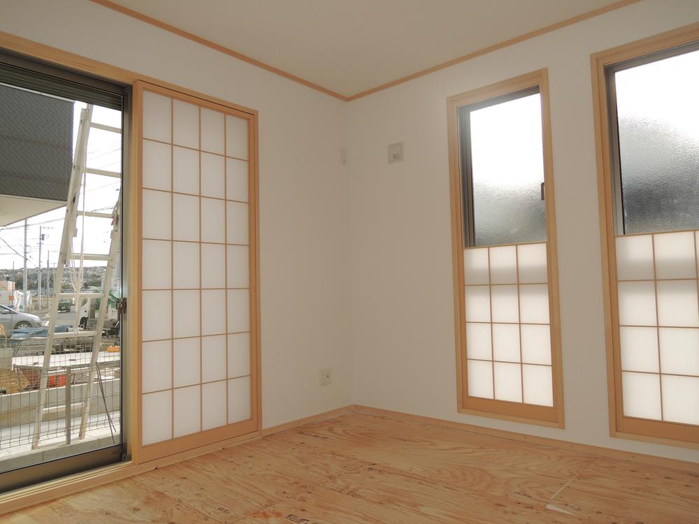 Non-living room. Indoor (12 May 2013) Shooting