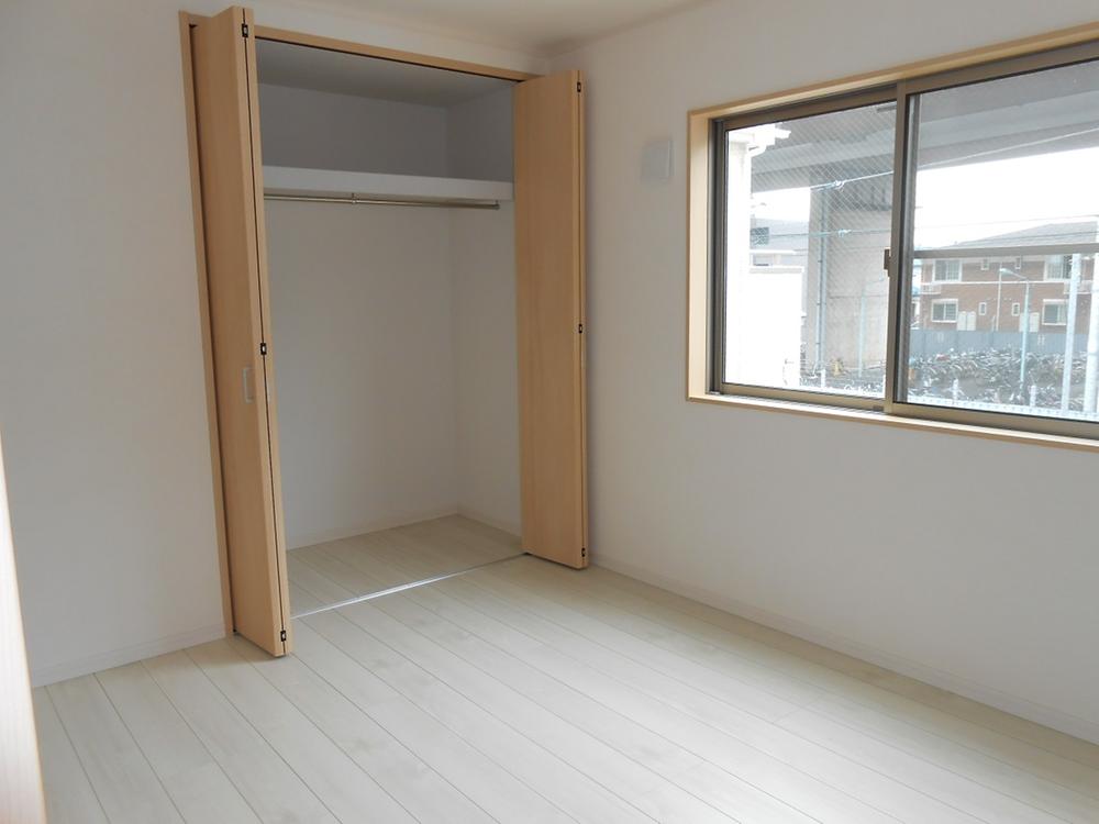 Other introspection. Indoor (July 2013) Shooting Building 2