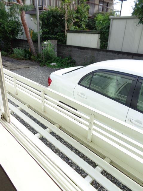 Other room space. ☆ There is a flower box that put the like Ueki is out the window ☆