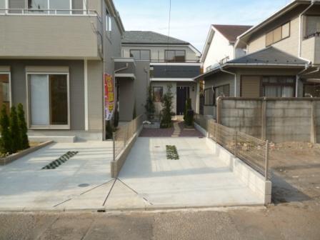 Local appearance photo. Building 2 (November 28, 2013) Shooting