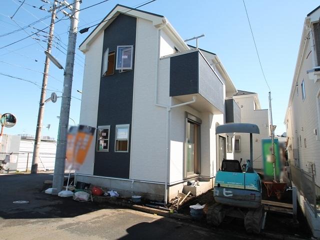 Local appearance photo. During construction