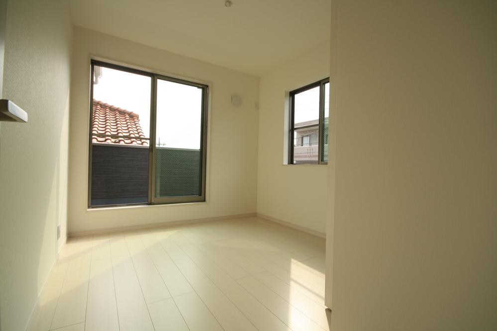 Same specifications photos (Other introspection). Example of construction