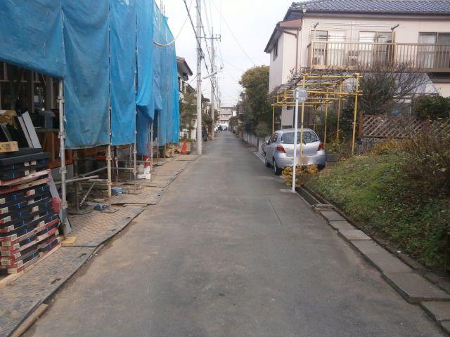 Local photos, including front road. 2013, December 26, 2008 shooting