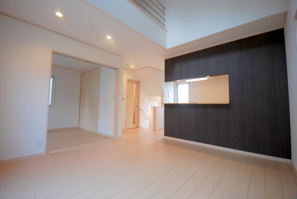 Living. Indoor (July 2013) Shooting