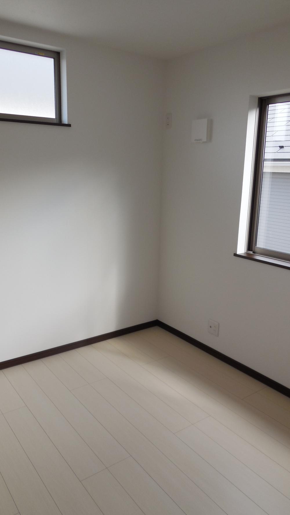 Non-living room. Indoor (September 2013) Shooting