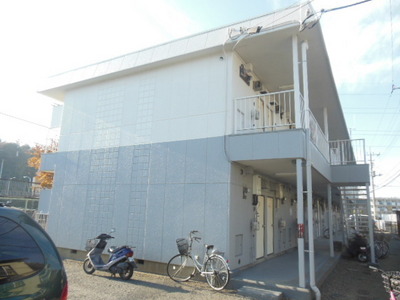 Entrance. Entrance side appearance