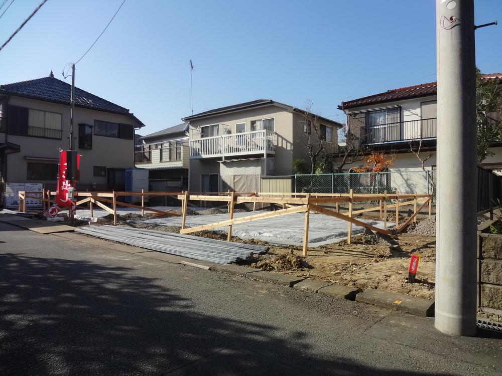 Local appearance photo. Local (12 May 2013) Shooting