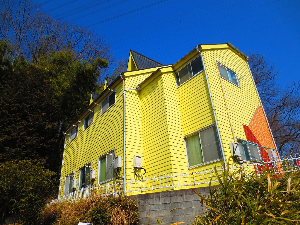 Building appearance. Recommended for students ☆